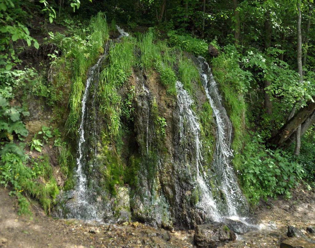 Водопад Радужный 