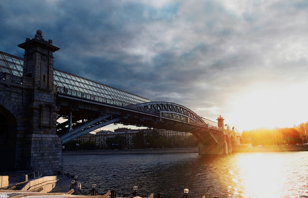 Андреевский мост в Москве